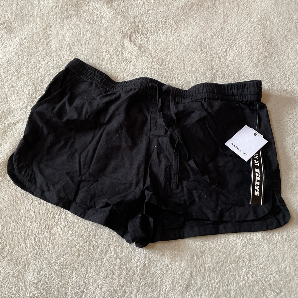 Tilly’s O’neil shorts NWT